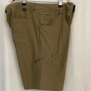 Patagonia mens Worn Wear Shorts